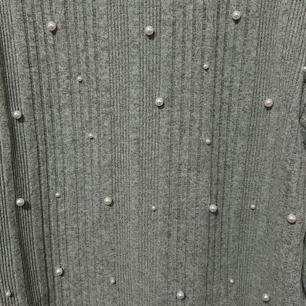 Shein Pearl Ribbed Sweater - Picture 3 of 6